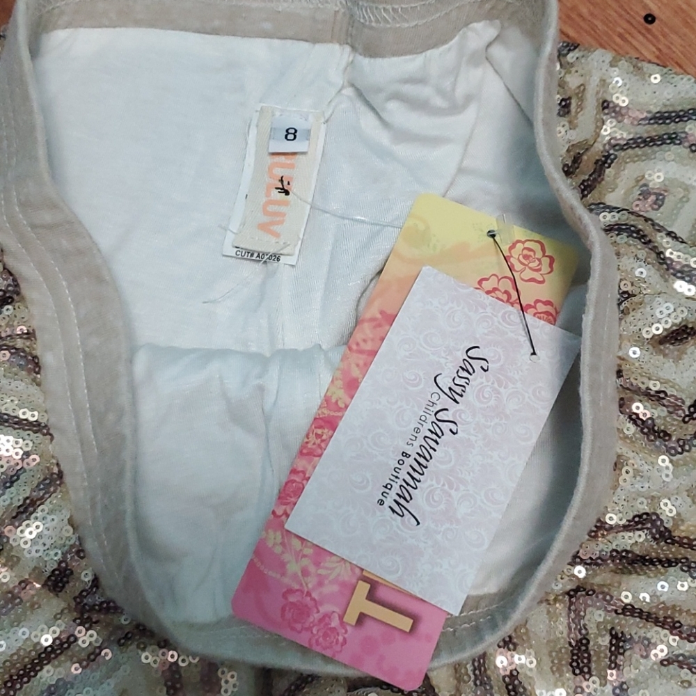 Short - Picture 2 of 2